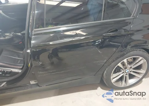 2012 BMW 328I z USA, uszkodzony, nr VIN WBA3C1C5XCA696864